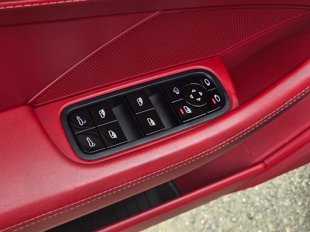 Used 2020 Porsche Panamera 4 AWD/4WD image 13