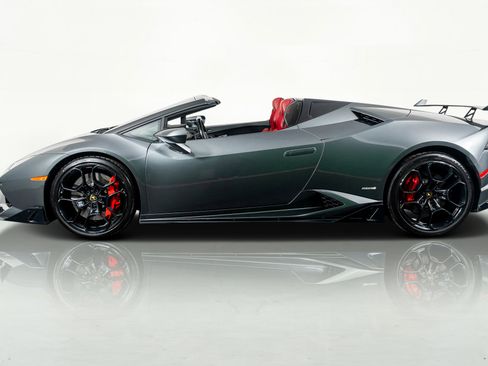 Used 2017 Lamborghini Huracan LP 610-4 image 17