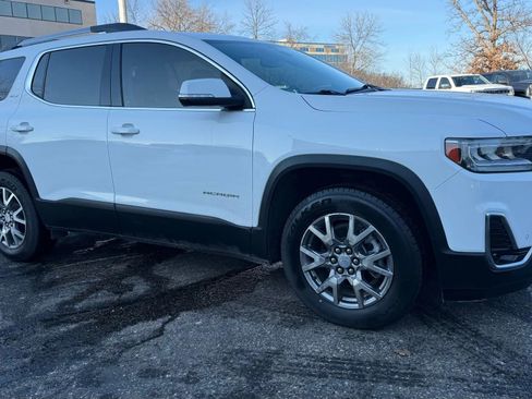 Used 2022 GMC Acadia SLT w/ Trailering Package image 12