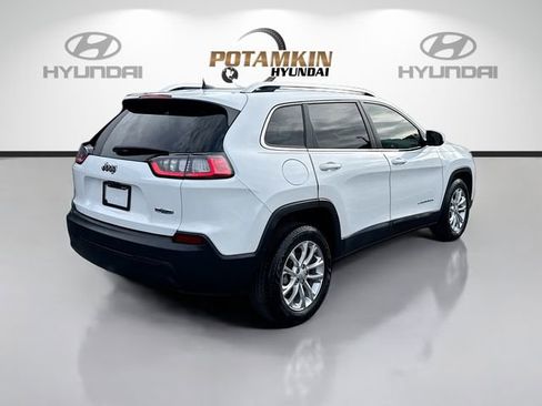 Used 2019 Jeep Cherokee Latitude w/ Popular Appearance Group FWD image 5