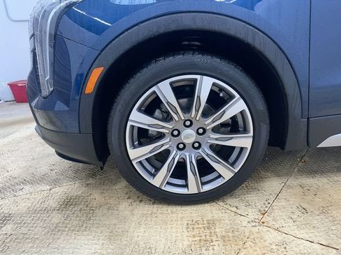 Used 2019 Cadillac XT4 Premium Luxury AWD/4WD image 20