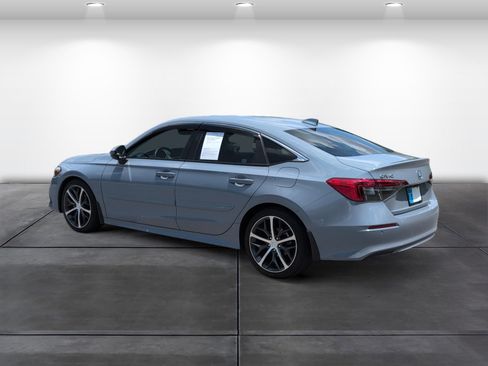 Certified 2024 Honda Civic Touring image 3