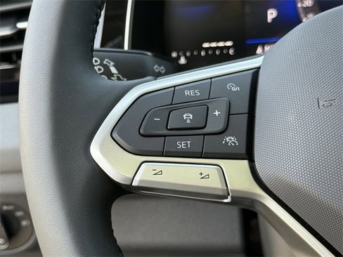 New 2026 Volkswagen Jetta SE image 11