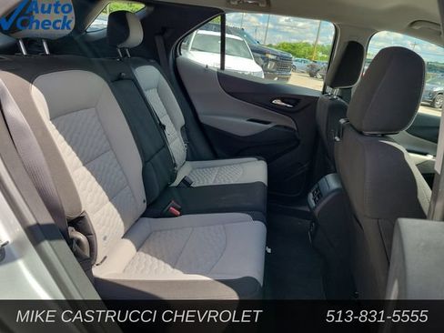 Used 2021 Chevrolet Equinox LS FWD image 23