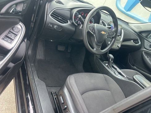 Used 2024 Chevrolet Malibu LT FWD image 10