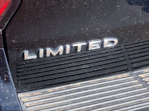 Certified 2020 Ford Expedition Limited w/ Equipment Group 302A RWD image 10