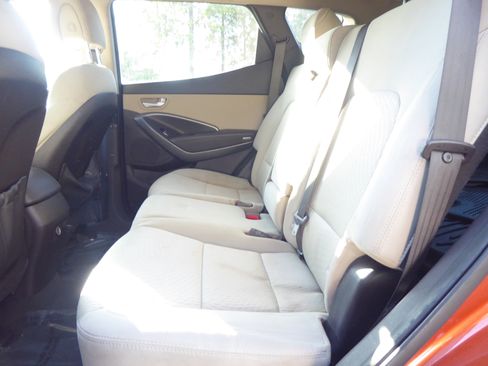 Used 2014 Hyundai Santa Fe Sport FWD image 15