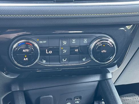 Used 2026 Chevrolet TrailBlazer ACTIV w/ Convenience Package AWD/4WD image 14