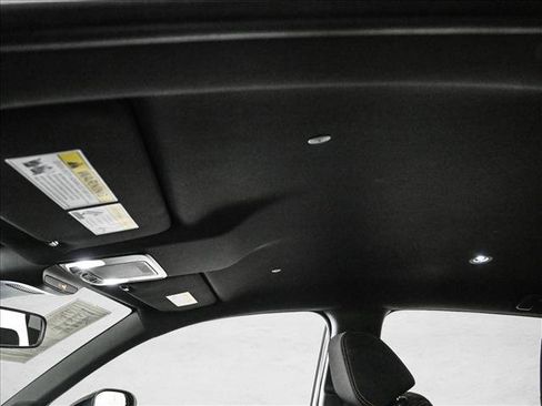 Used 2024 Honda HR-V Sport image 16
