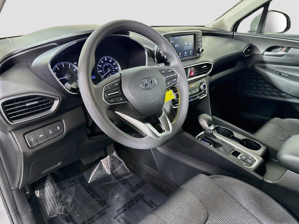 Used 2020 Hyundai Santa Fe SE AWD/4WD image 18