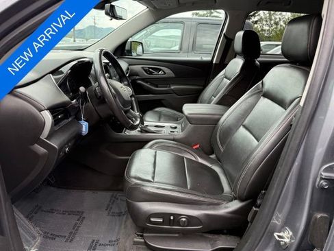 Used 2019 Chevrolet Traverse RS AWD/4WD image 10
