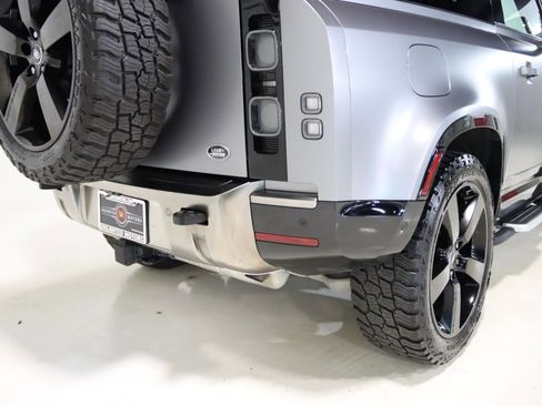 Used 2023 Land Rover Defender 90 X AWD/4WD image 73