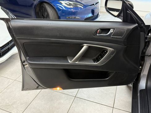 Used 2009 Subaru Outback 2.5i Special Edition image 15