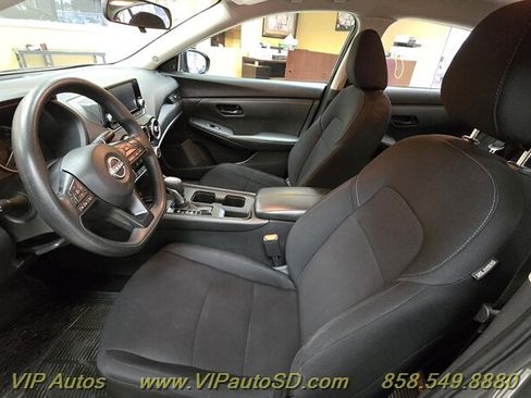 Used 2024 Nissan Sentra S image 13