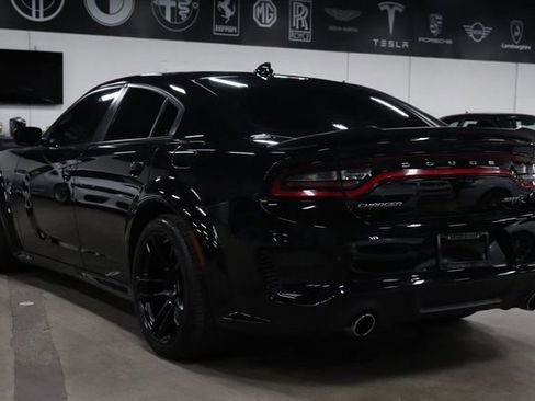 Used 2022 Dodge Charger SRT Hellcat RWD image 3