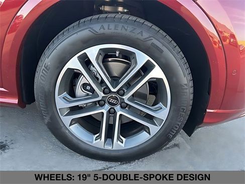New 2025 Audi Q5 Prestige image 10