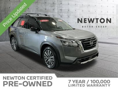 Used 2023 Nissan Pathfinder SL w/ SL Premium Package