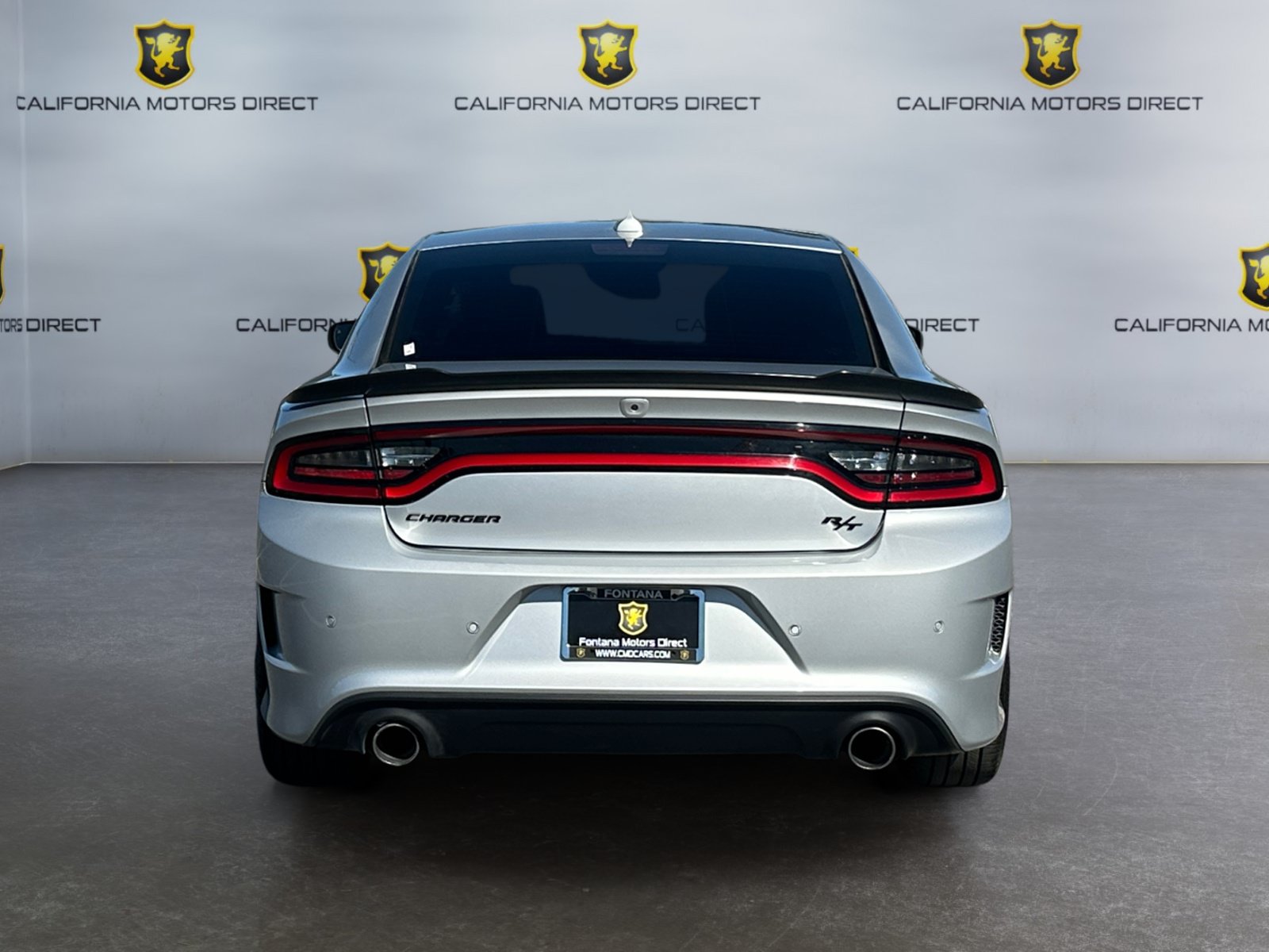 Used 2022 Dodge Charger R/T w/ Plus Group RWD image 4