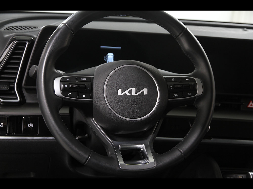 Used 2025 Kia Sportage EX AWD/4WD image 7