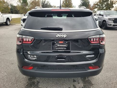 New 2026 Jeep Compass Latitude image 12