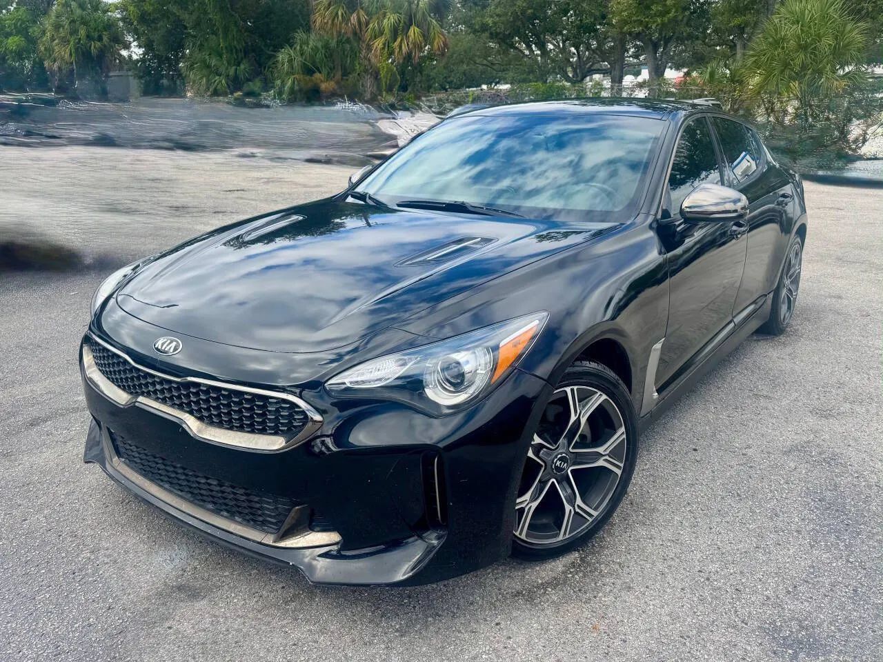Used 2020 Kia Stinger GT-Line RWD image 3