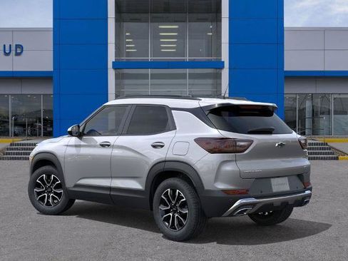 New 2026 Chevrolet TrailBlazer ACTIV w/ Driver Confidence Package FWD image 3