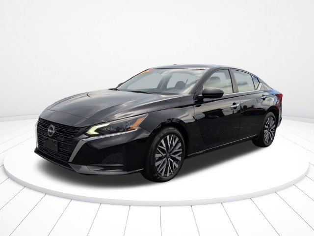 Used 2024 Nissan Altima 2.5 SV FWD image 7