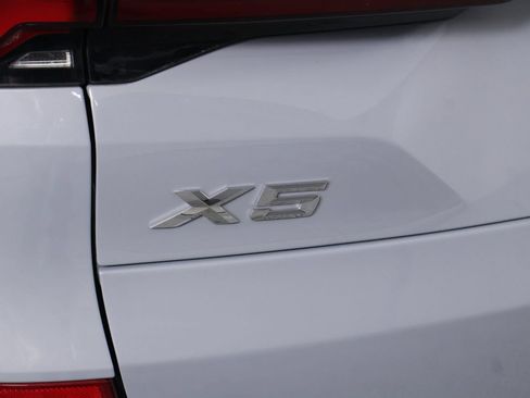 Used 2024 BMW X5 xDrive50e w/ M Sport Package AWD/4WD image 19