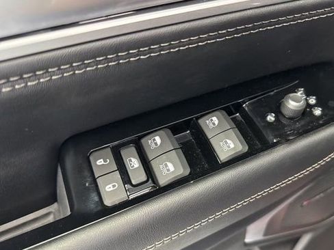 New 2026 Jeep Grand Wagoneer Limited w/ Convenience Group I image 19