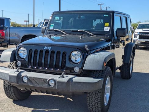 Used 2018 Jeep Wrangler Unlimited Sport S image 7