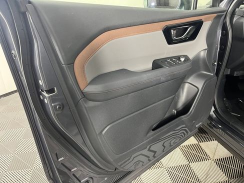 Used 2025 Subaru Forester Sport w/ Popular Package #1 image 10