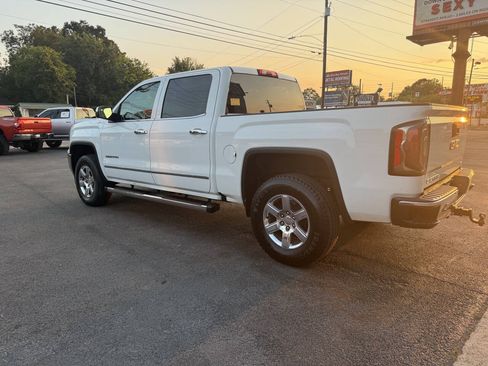 Used 2017 GMC Sierra 1500 SLT AWD/4WD image 8