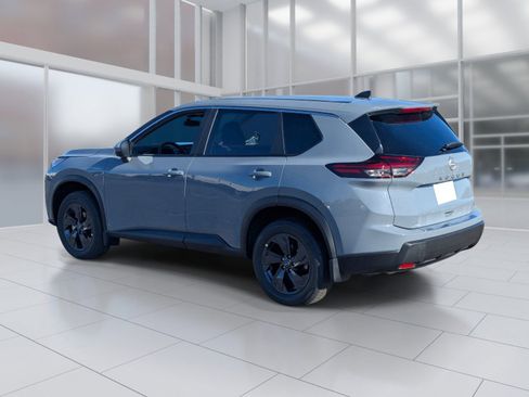 New 2026 Nissan Rogue SV FWD image 3