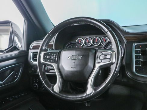 Used 2021 Chevrolet Tahoe Z71 w/ Rear Media and Nav Package AWD/4WD image 13