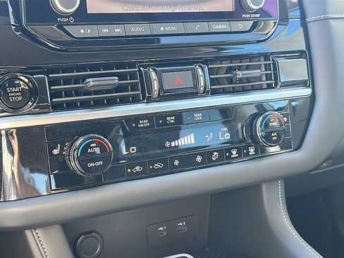 New 2025 Nissan Pathfinder SV w/ SV Premium Package image 24