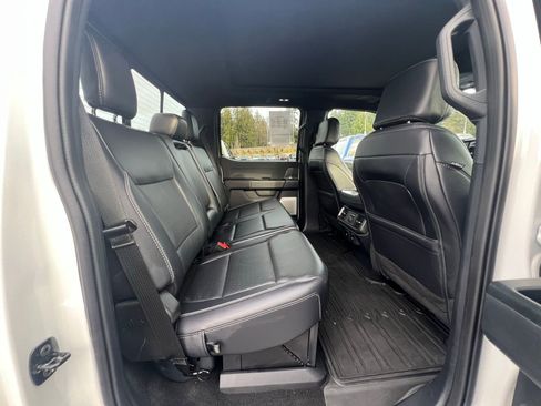 Used 2025 Ford F150 Lariat w/ Equipment Group 502A High image 21