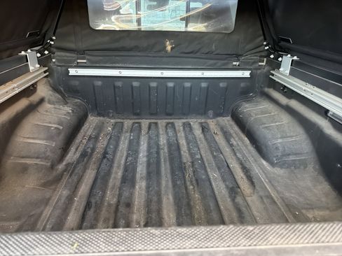 Used 2022 Nissan Frontier PRO-4X w/ Pro-4X Premium Package image 8