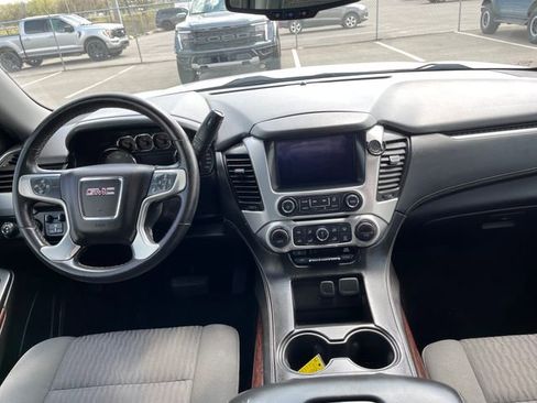 Used 2015 GMC Yukon SLE w/ Convenience Package image 12