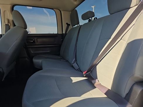 Used 2017 RAM 2500 Tradesman w/ Chrome Appearance Group image 10