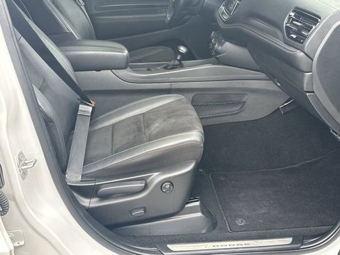 Used 2022 Dodge Durango GT image 15