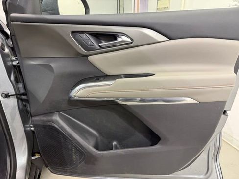 Certified 2025 Chevrolet Traverse LT image 29