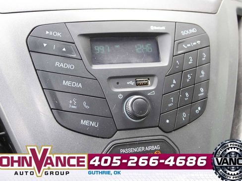 Used 2019 Ford Transit 250 148 Medium Roof RWD image 31