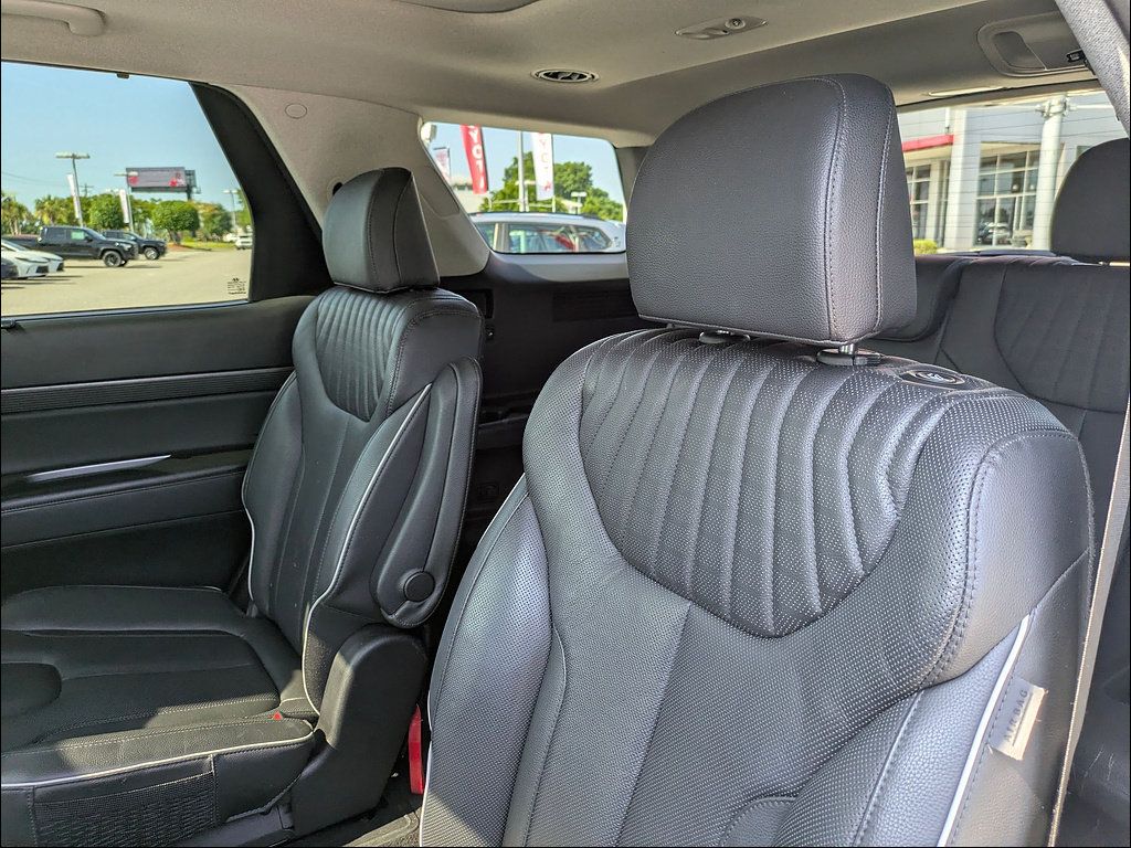 Used 2024 Hyundai Palisade Limited FWD image 29