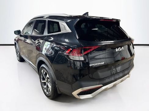 Used 2023 Kia Sportage EX AWD/4WD image 5