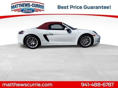 Used 2014 Porsche Boxster image 3
