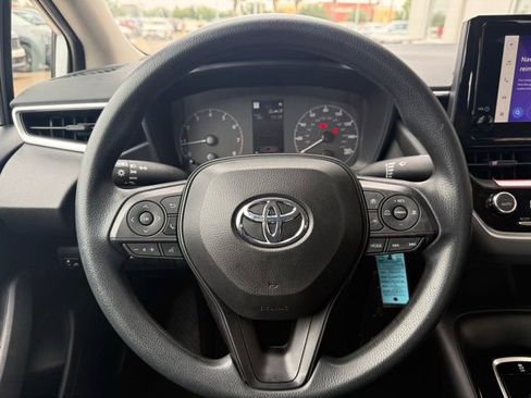 Used 2024 Toyota Corolla LE FWD image 9