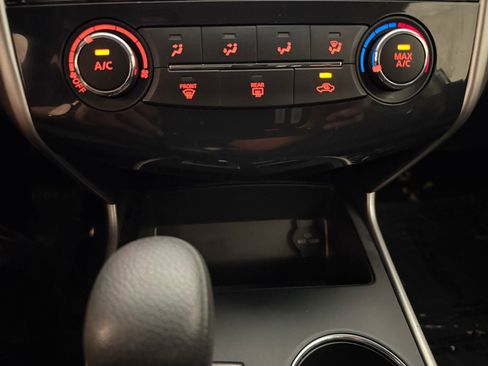 Used 2015 Nissan Altima 2.5 S w/ Power Driver Seat Package FWD image 16