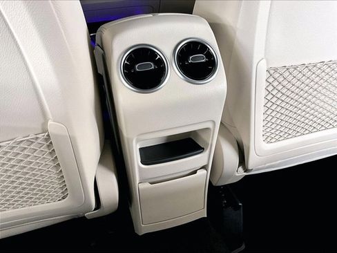 Certified 2023 Mercedes-Benz GLA 250 4MATIC image 25