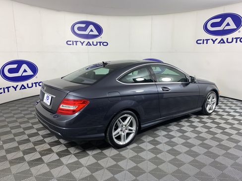Used 2013 Mercedes-Benz C 250 Coupe image 3