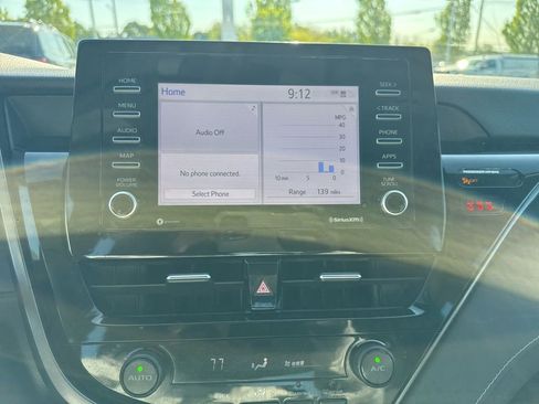 Certified 2021 Toyota Camry SE FWD image 11